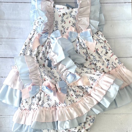 Floral ruffle dress 
